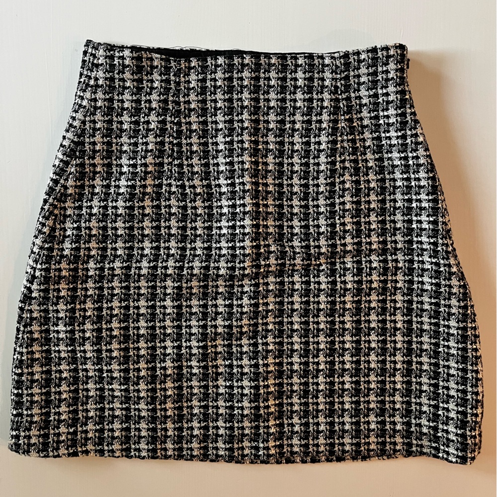 Babaton Black and White Mini Skirt